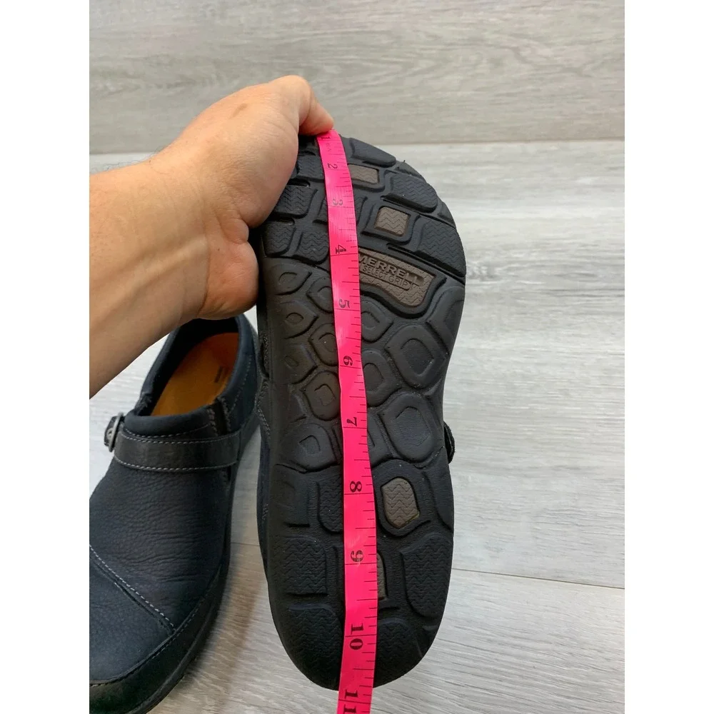 Merrell Women's Black Leather Slip On Buckle Flats Shoes 8 Trail Casual Shoes